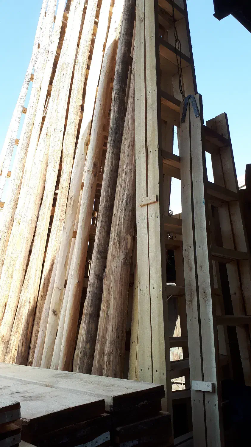 تخته بنایی بشکه نردبان چوبی فرغون بیل کلنگ|عمدهفروشی|تهران, خاوران|دیوار