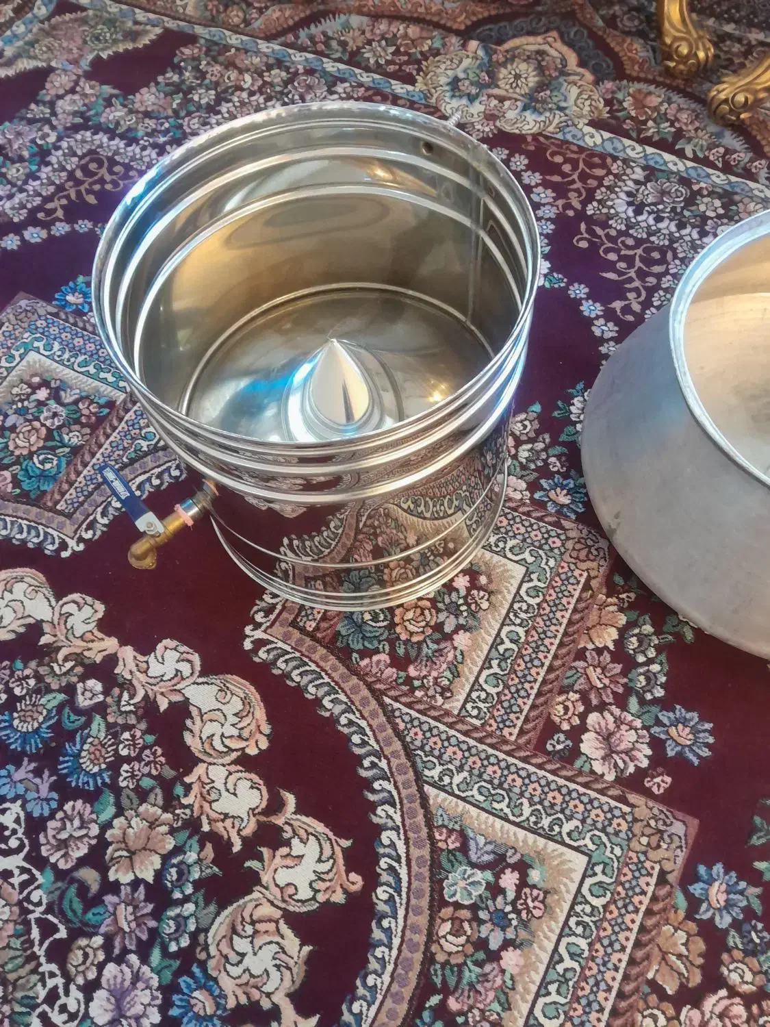 گلاب گیر|ظروف پخت‌وپز|ملکان, |دیوار