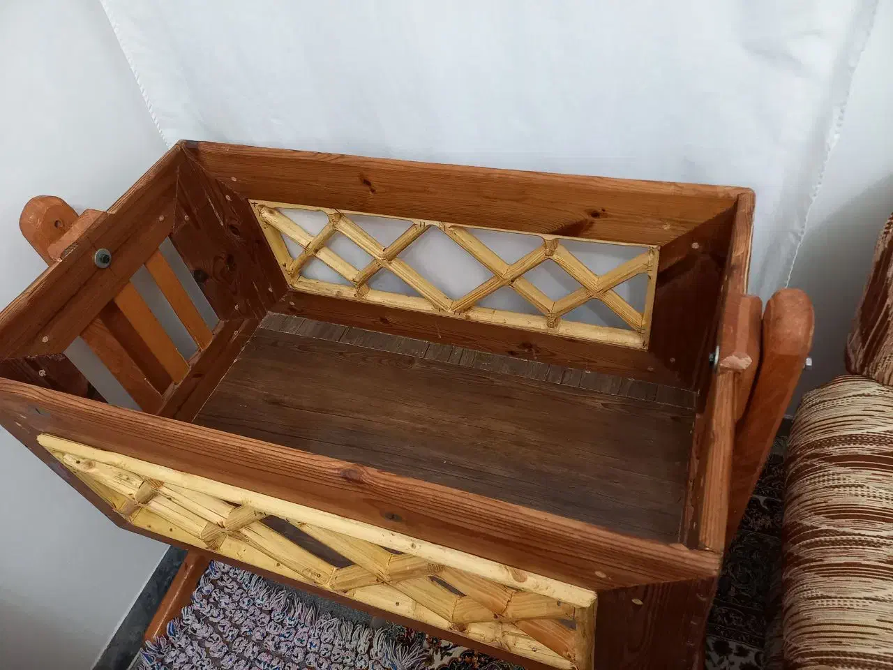 گهواره نوزاد|اسباب و اثاث بچه|ساری, |دیوار