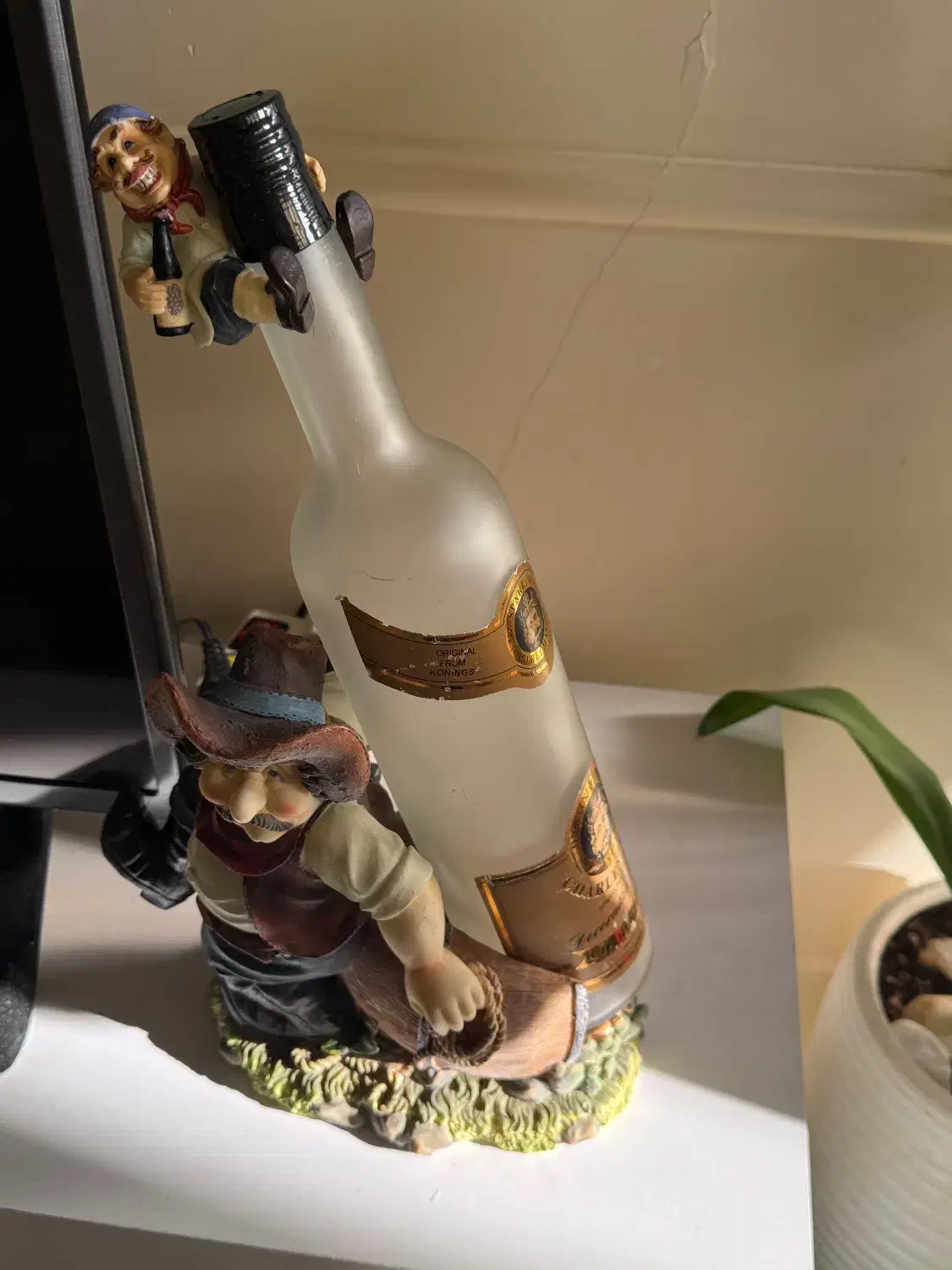 مجسمه|صنایع دستی و سایر لوازم تزئینی|کرج, کوی مدرس|دیوار