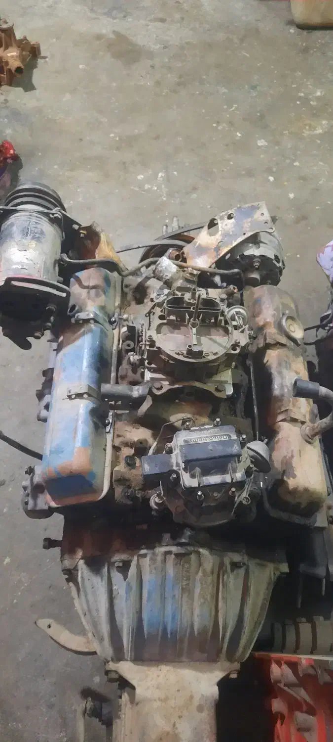 موتور ۳۰۵ بیوک دیفرانسیل ۲۲/47 رادیاتور. جلو پنجره|قطعات یدکی و لوازم جانبی|شاندیز, |دیوار