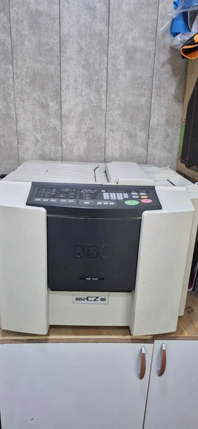 ریسو مدلcz100|پرینتر، اسکنر، کپی، فکس|ایلام, |دیوار