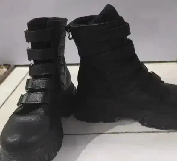 بوت یا پوتین سایز ۳۹|کیف، کفش، کمربند|سنندج, |دیوار