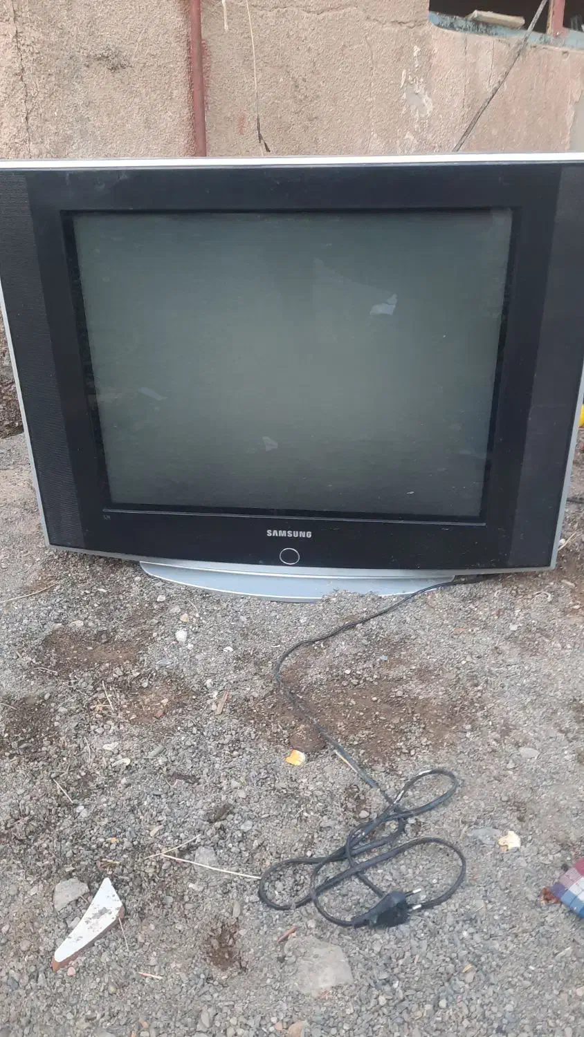 دوعدد تلوزیون سامسونگ سالم|تلویزیون و پروژکتور|تربت جام, میان جام|دیوار