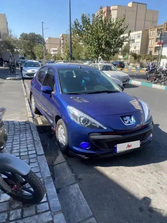 ۲۰۷ مدل ۹۹ فرمون برقی|خودرو سواری و وانت|تهران, نیروی هوایی (پیروزی)|دیوار