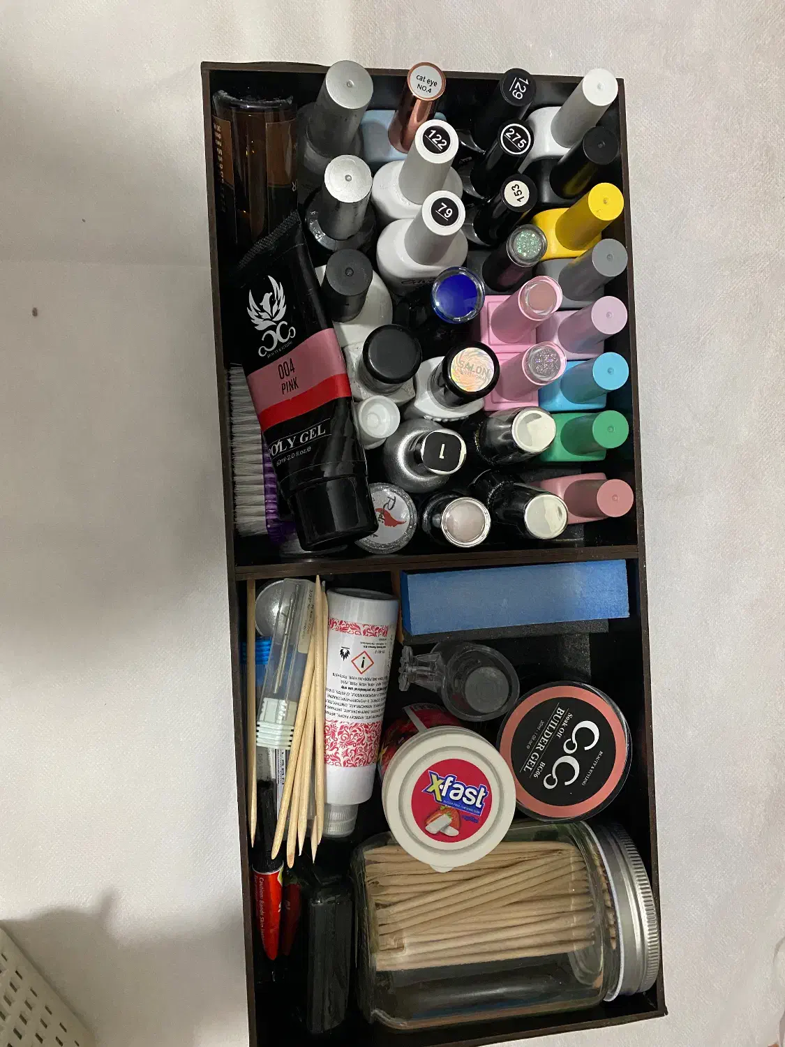 لوازم کاشت ناخن|آرایشگاه و سالن‌های زیبایی|قزوین, |دیوار