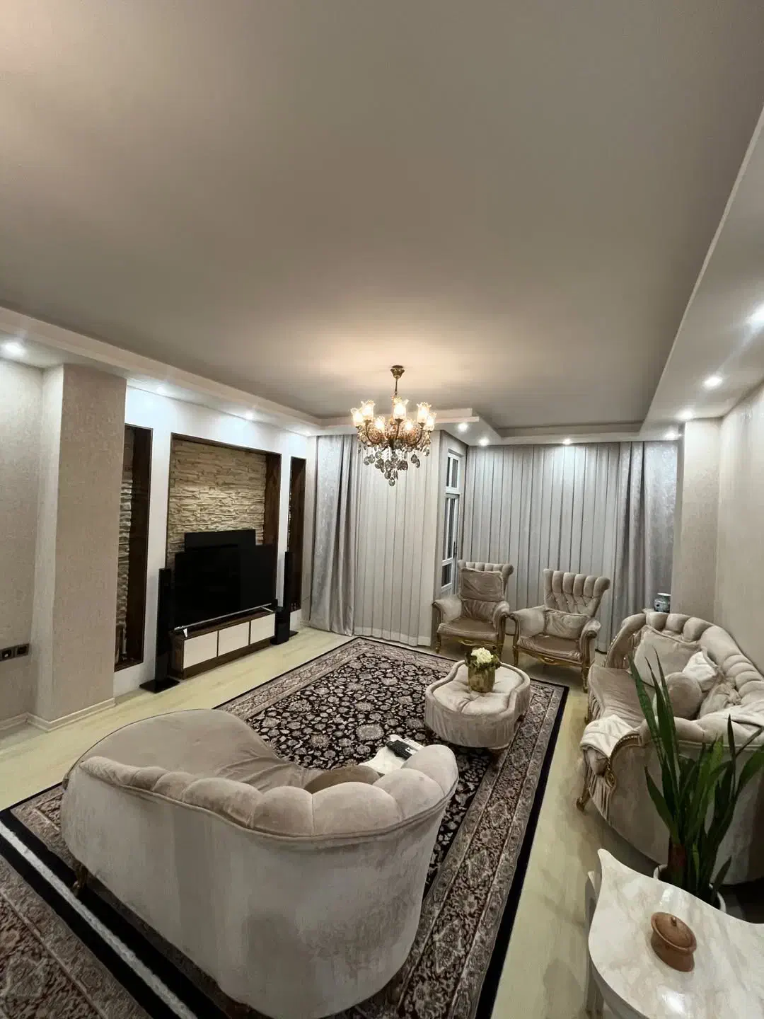 90متر دو خواب/فول امکانات/سندتکبرگ/فرصت استثنایی|فروش آپارتمان|کهریزک, |دیوار