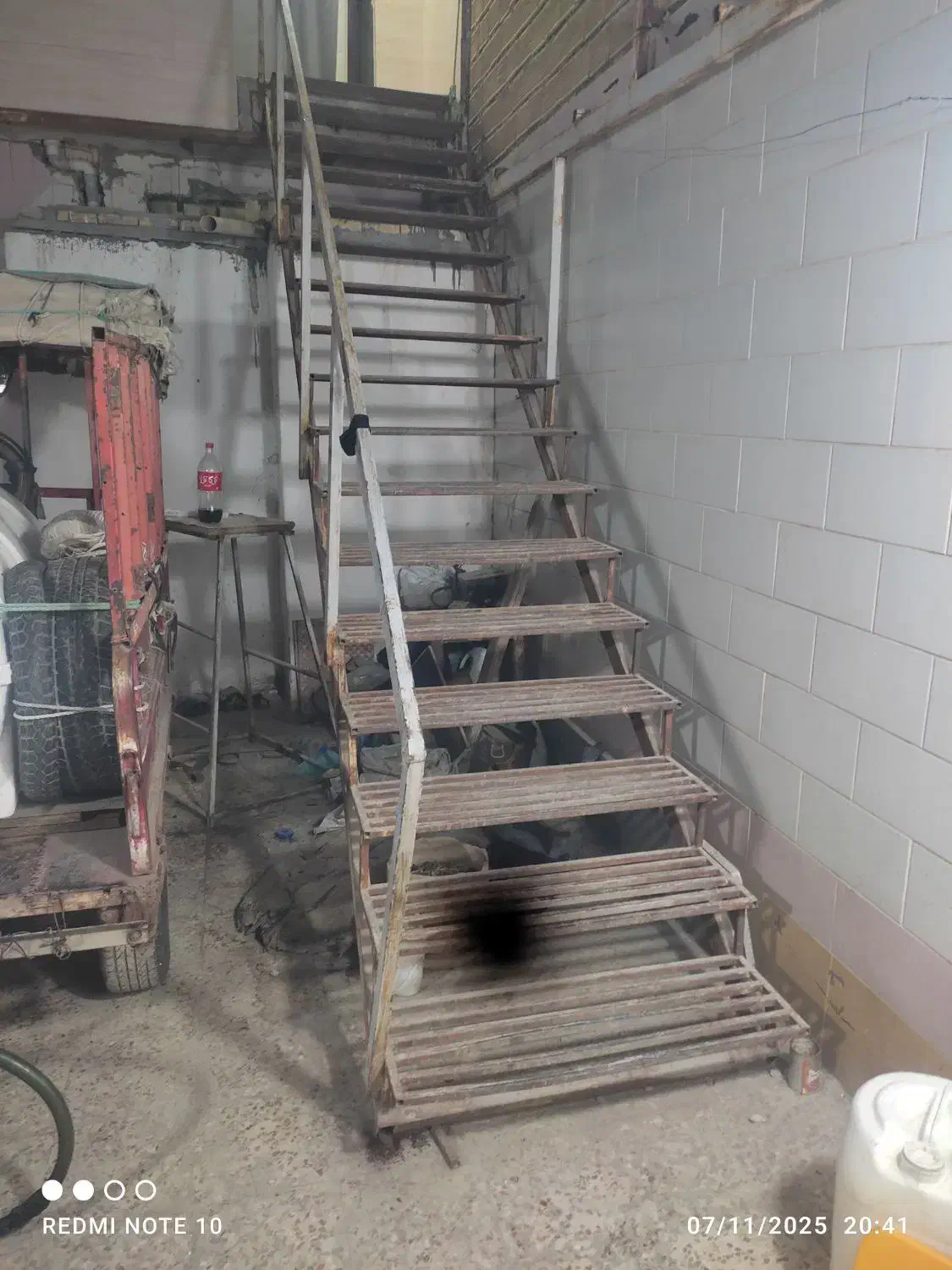 راه پله اهنی|مصالح و تجهیزات ساختمان|بندر ماهشهر, |دیوار