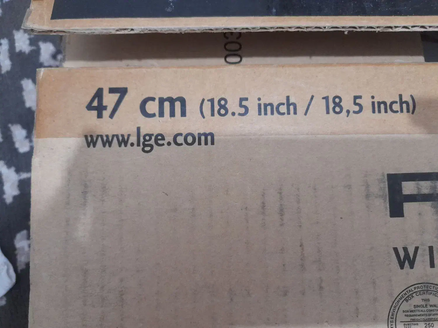 مانیتور LG flatron w1943sb|قطعات و لوازم جانبی رایانه|لنجان, |دیوار