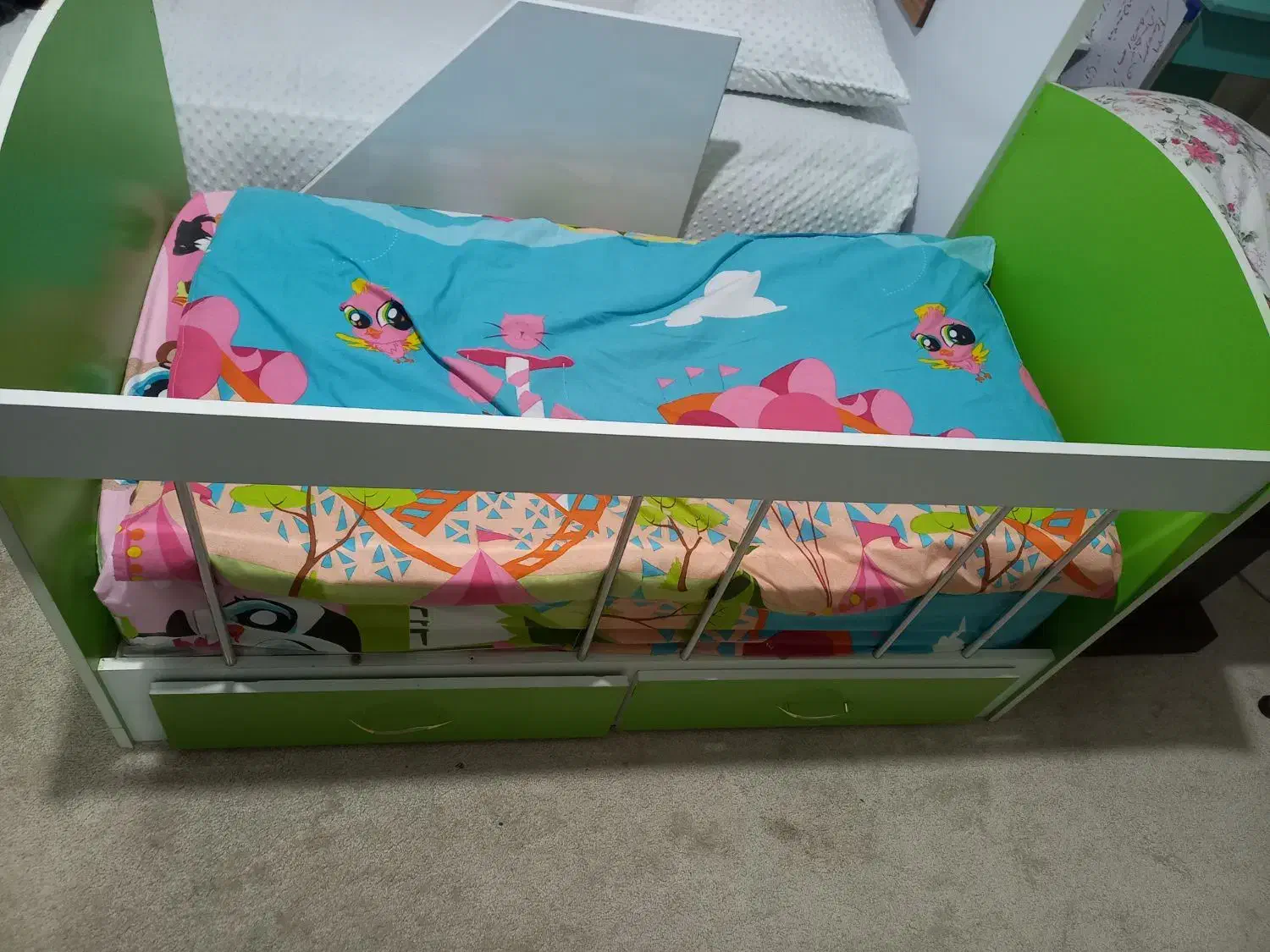 فروش سیسمونی کاملا سالم|اسباب و اثاث بچه|نقده, |دیوار