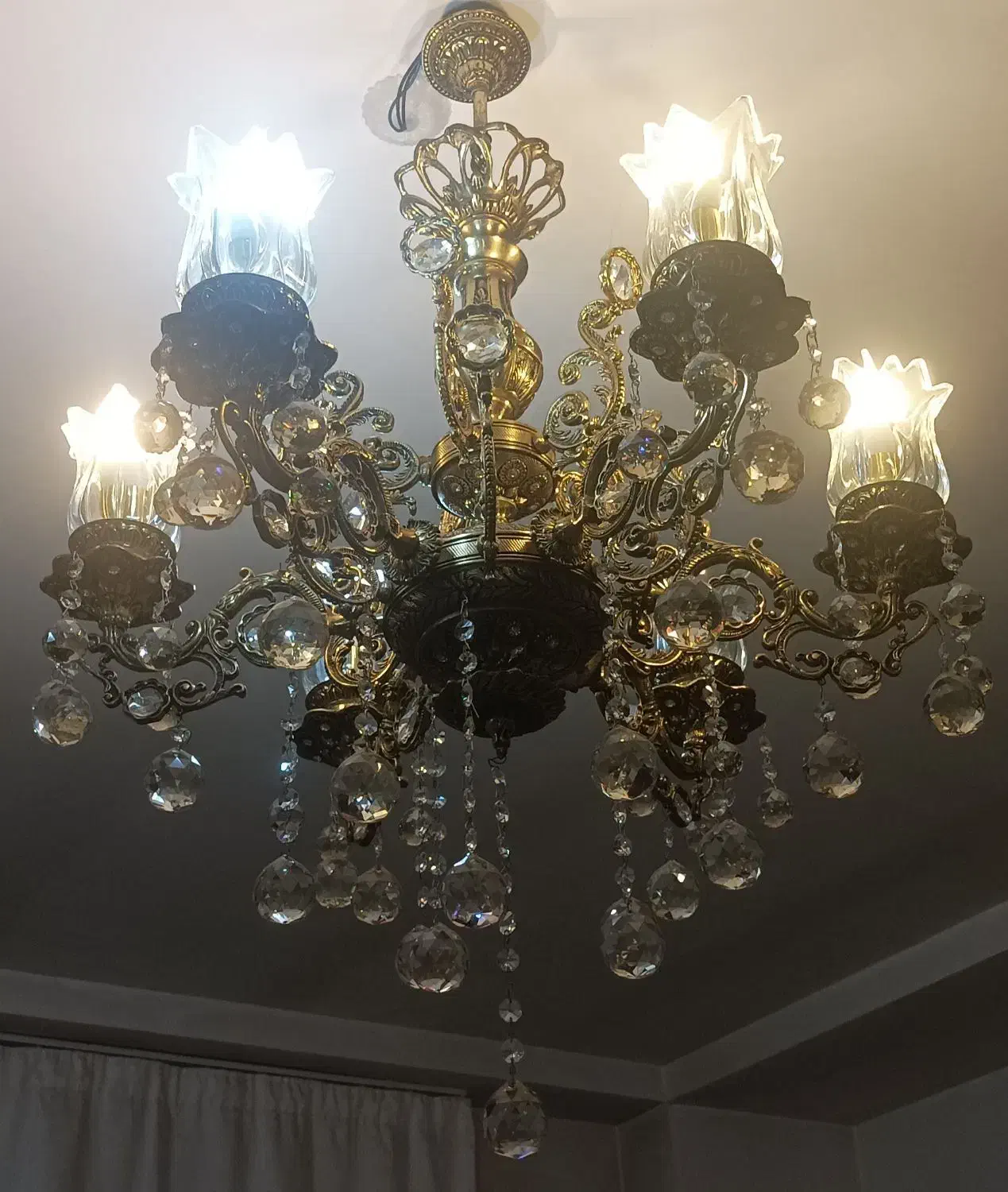 لوستر برنزی|لوستر و چراغ آویز|اردبیل, |دیوار