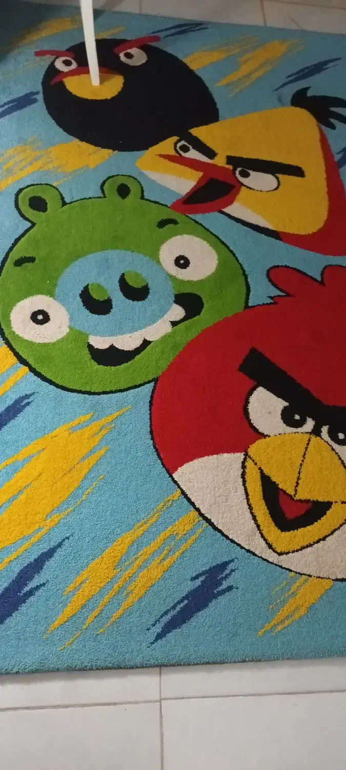 فرش ۴متری و پرده کودک|فرش|رشت, رشتیان|دیوار