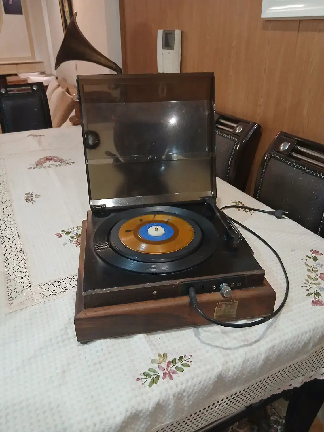 گرام  ویک دستگاه گرام تپاز،|کلکسیون اشیاء عتیقه|مشهد, صیاد شیرازی|دیوار