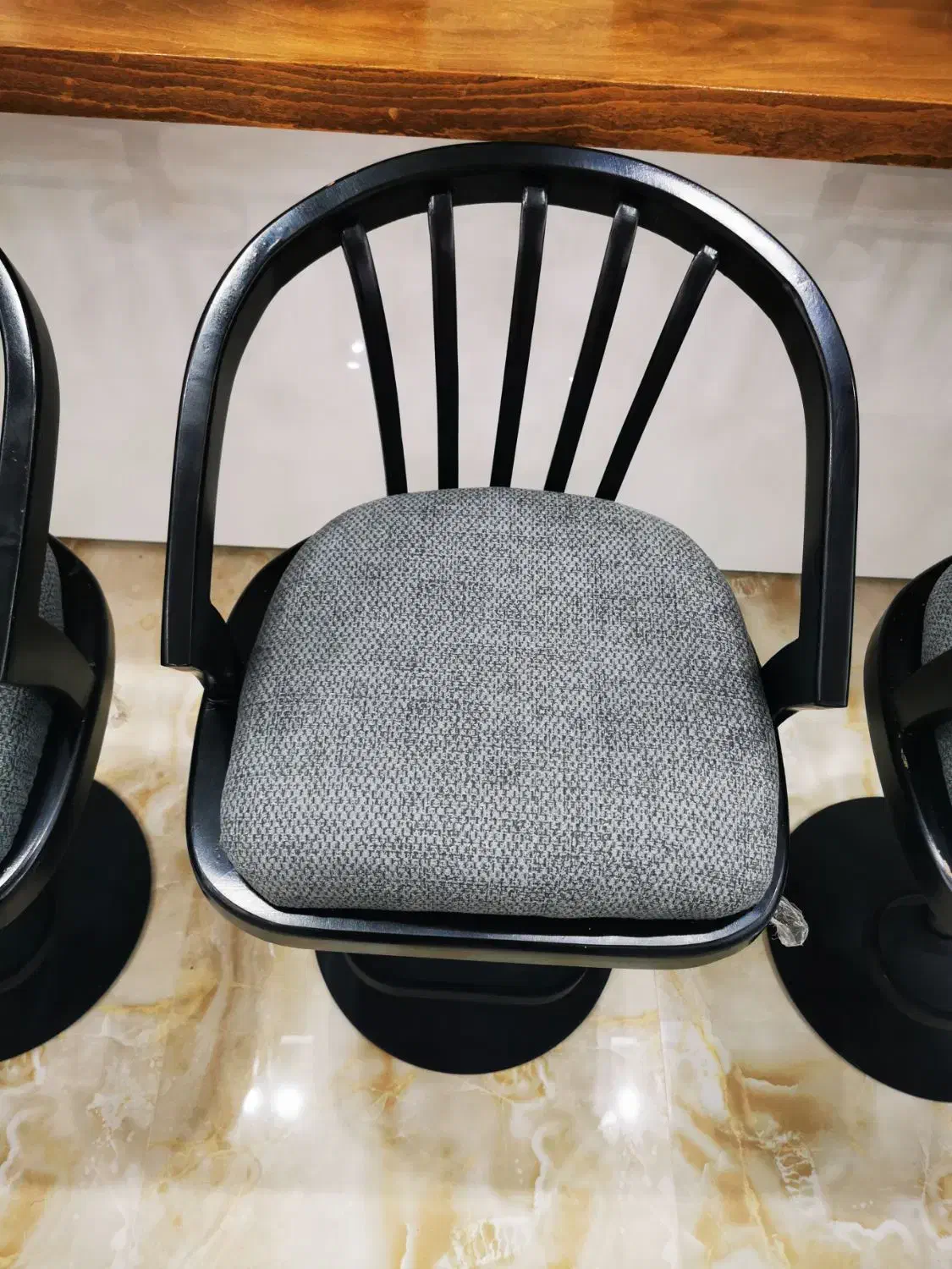 صندلی اپن|میز و صندلی غذاخوری|شیراز, شهرک گلدشت حافظ‎|دیوار