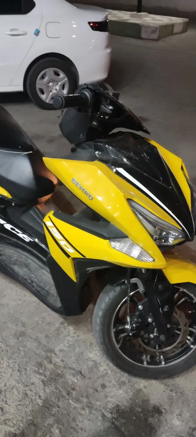 موتور ایروکس بهرو 1401|موتورسیکلت|نی‌ریز, |دیوار