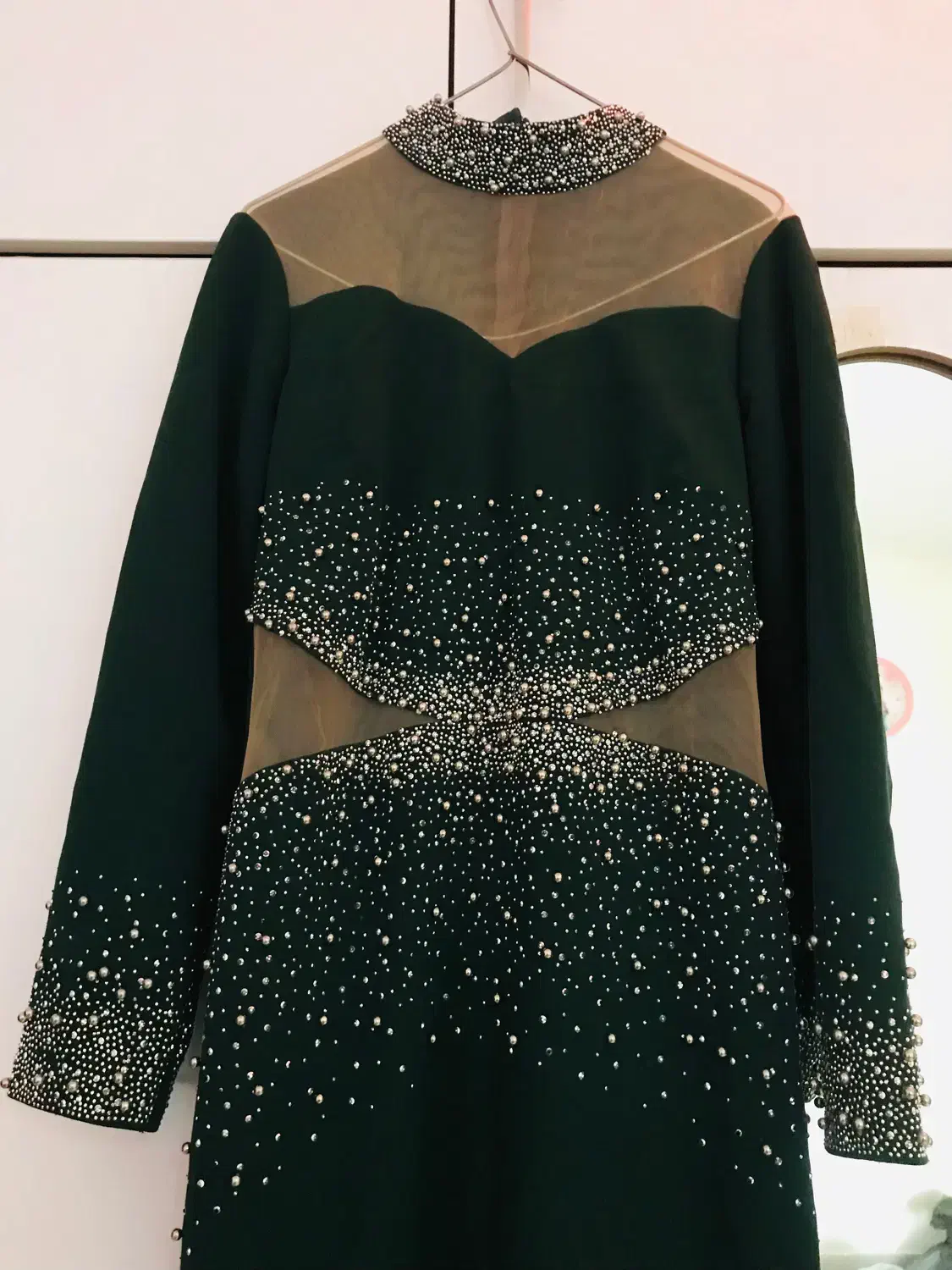 لباس مجلسی|لباس|گناباد, |دیوار