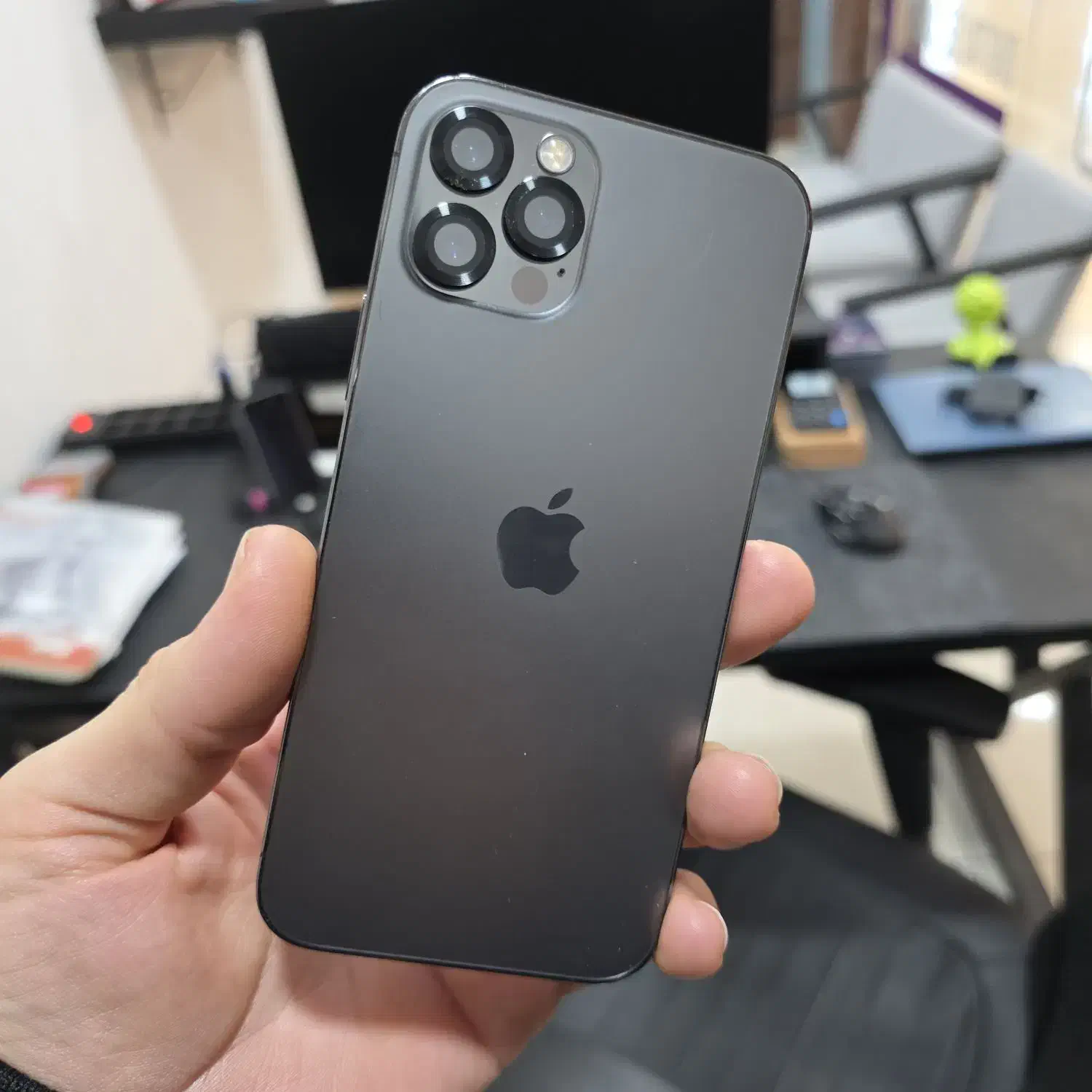iphone 12 pro|موبایل|مشهد, سجاد شهر|دیوار