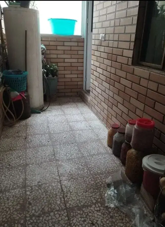 فروش خانه ویلایی ۹۰ متر دو نبش دو طبقه تمیز|فروش خانه و ویلا|قم, ولیعصر|دیوار