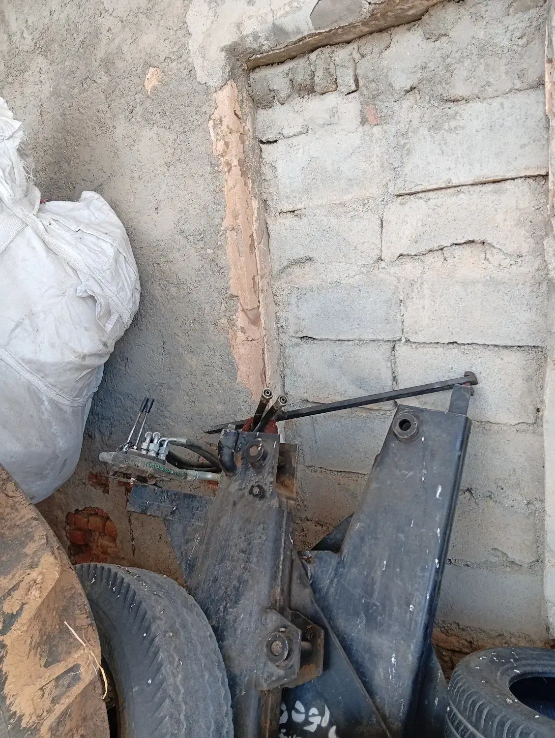 بیل تراکتور ۲۸۵|ماشین‌آلات صنعتی|سیلاخور, |دیوار