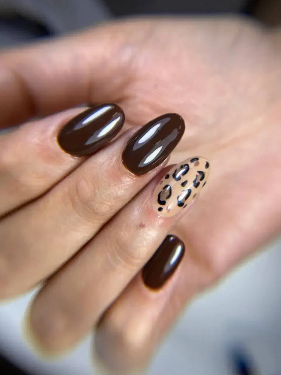 کاشت ناخن|خدمات آرایشگری و زیبایی|رشت, چمارسرا|دیوار