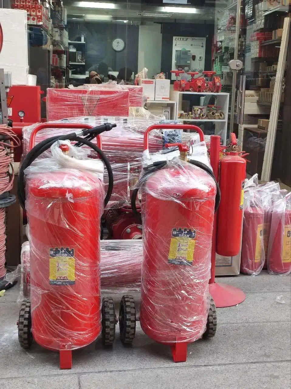 کپسول آتش نشانی پودری ، گازی ، آب ، فوم ، abc|مصالح و تجهیزات ساختمان|تهران, شادآباد|دیوار