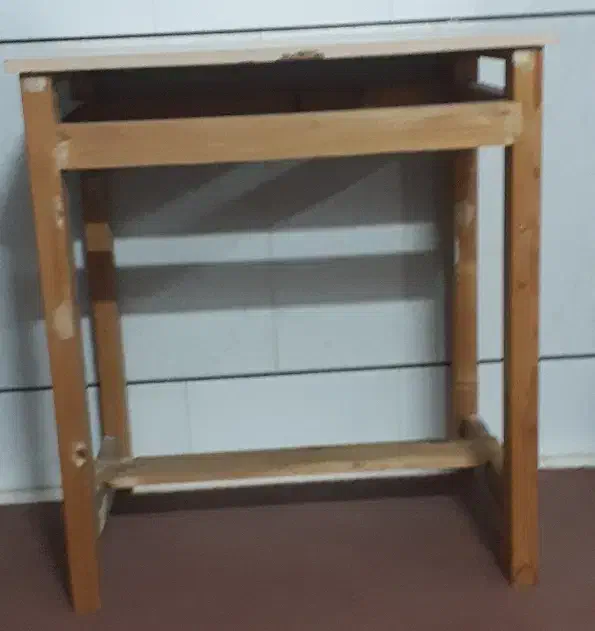 میز|میز تحریر و کامپیوتر|اصفهان, ابر|دیوار