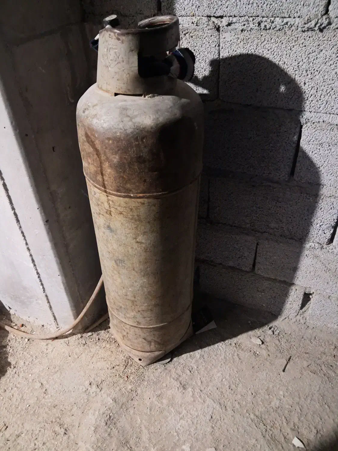 کپسول سیلندر گاز ال پی جی۳۳ پرسی|اجاق گاز و لوازم برقی پختوپز|بهارستان, |دیوار