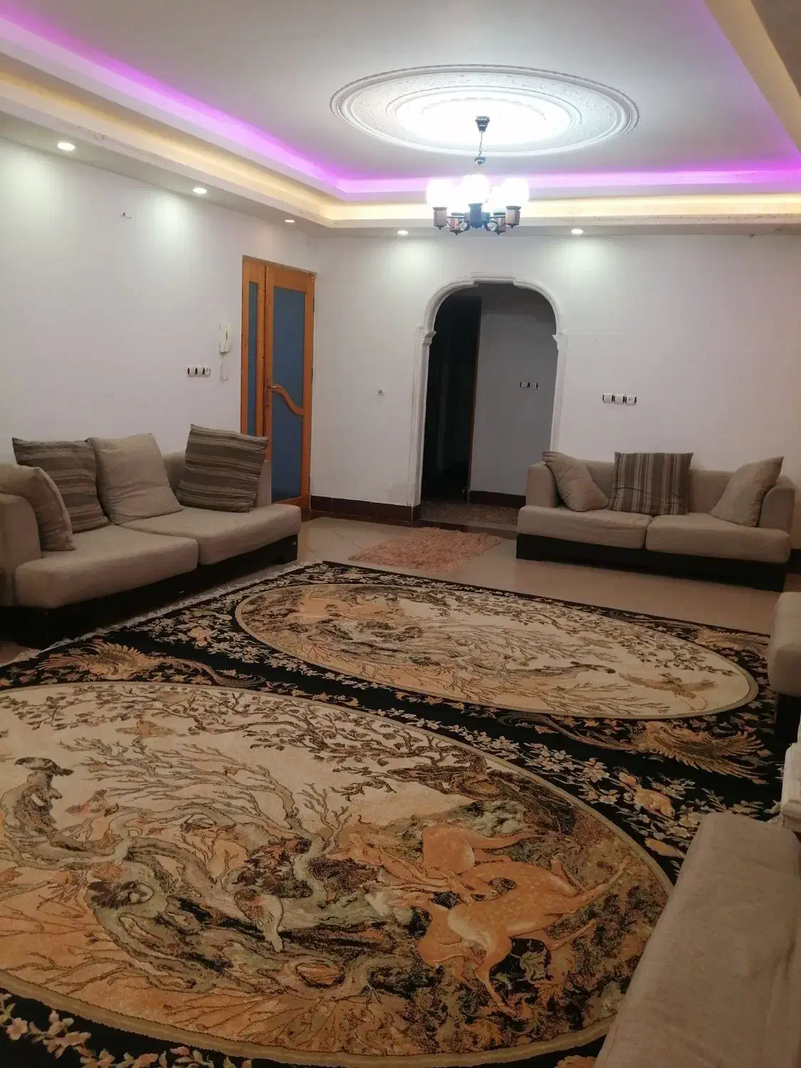 اجاره واحد دو خواب 100 متری لاهیجان|اجارهٔ کوتاه‌مدت آپارتمان و سوئیت|لاهیجان, طالقانی|دیوار