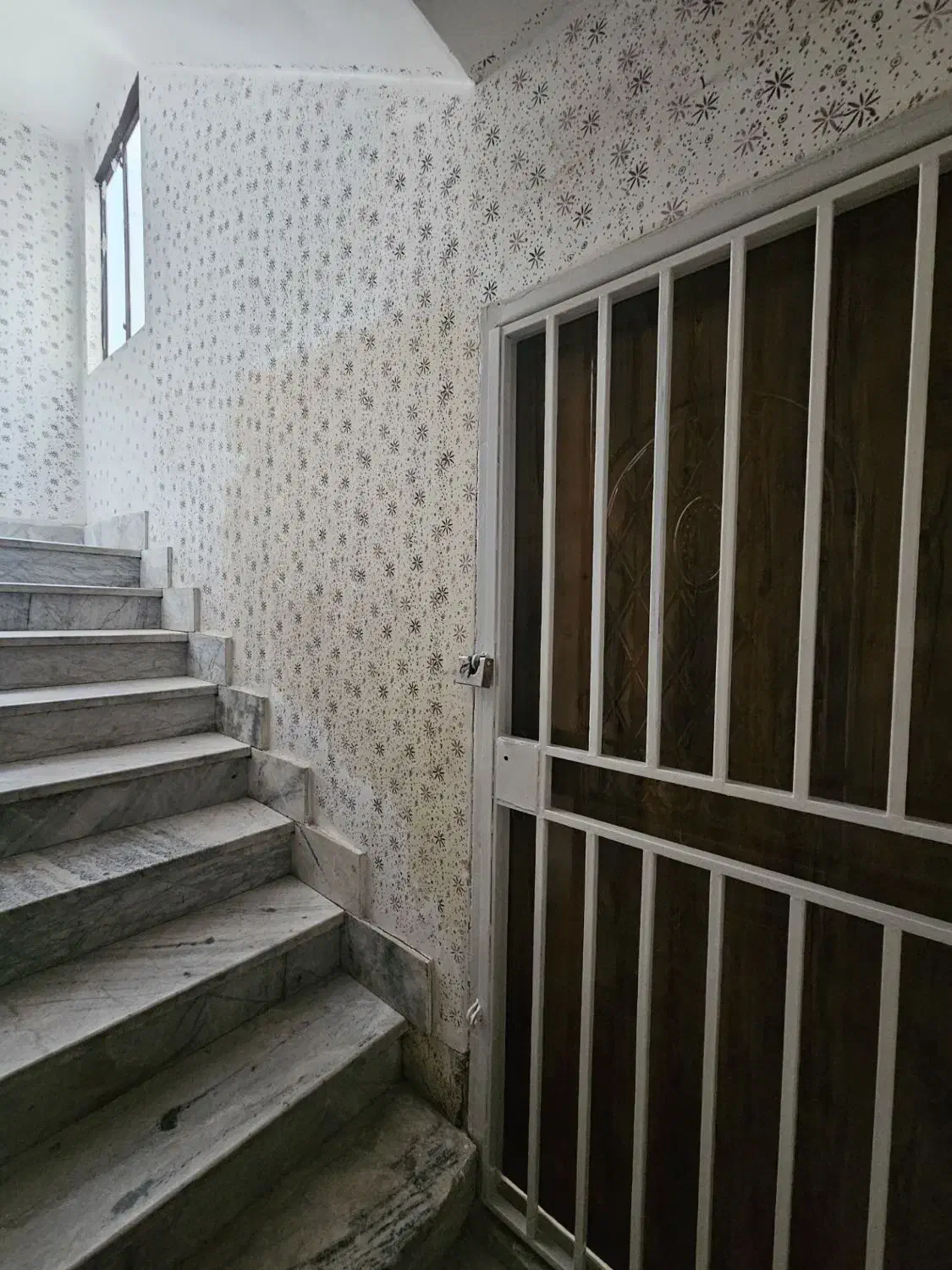 ۷۸متر طبقه اول روی همکف خیابان کاشانی تمیز|فروش آپارتمان|ملارد, |دیوار