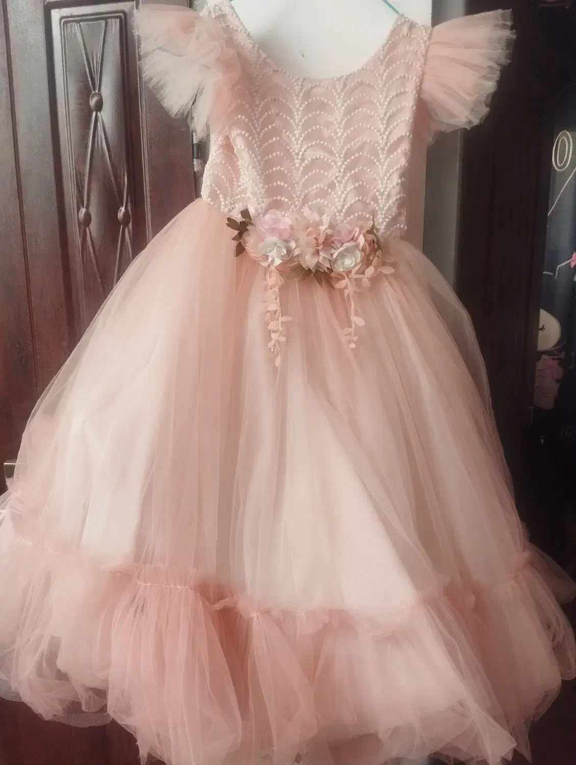 لباس عروس بچگانه|کفش و لباس بچه|نورآباد, |دیوار