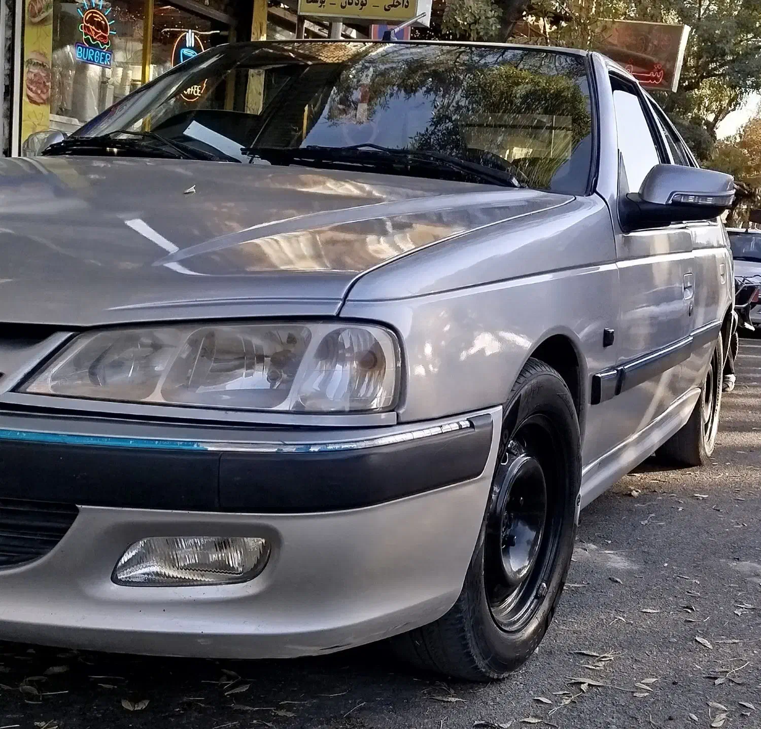 پارس|خودرو سواری و وانت|صحنه, |دیوار