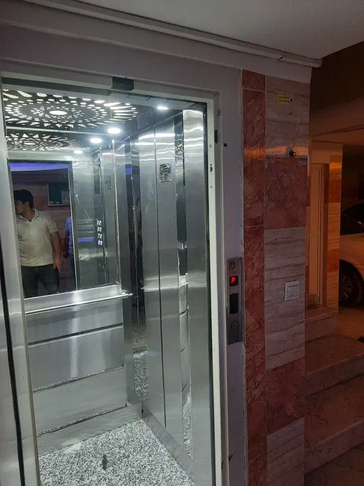 کابین آسانسوردرب آسانسورسرویس آسانسورقطعات آسانسور|مصالح و تجهیزات ساختمان|فردیس, منظریه|دیوار