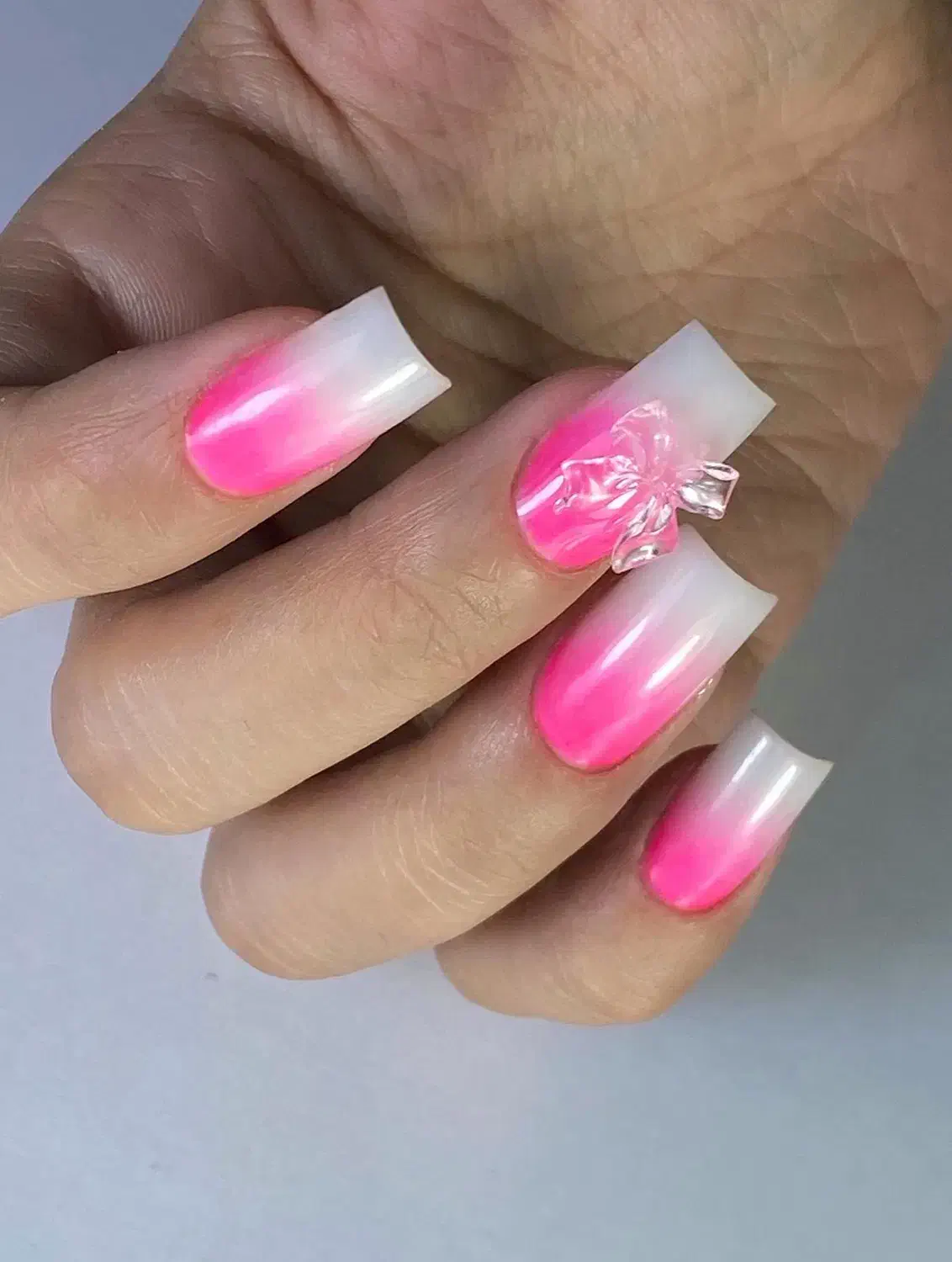 مدل کاشت ناخن|خدمات آرایشگری و زیبایی|رشت, بازار|دیوار