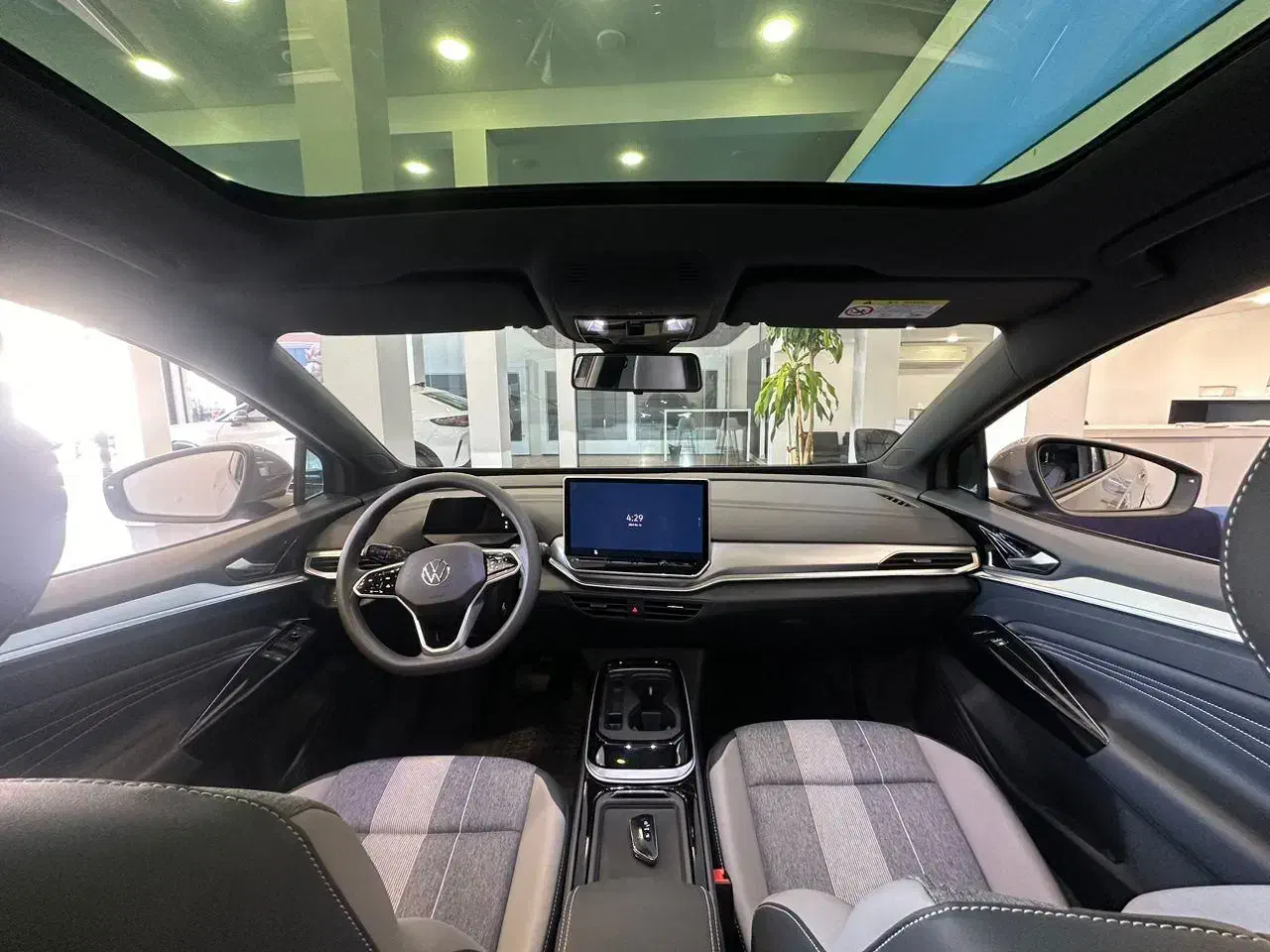 فولکس واگن ID4/ آلمانی 2025 ماموت خودرو|خودرو سواری و وانت|کرج, کرج نو|دیوار