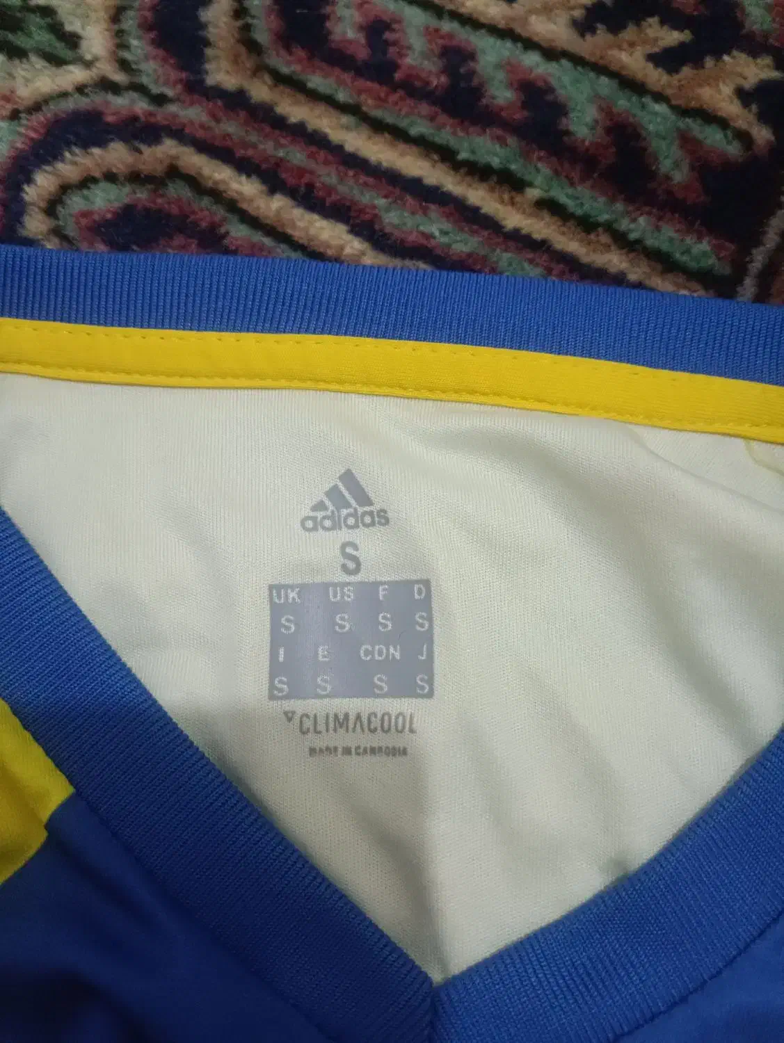 لباس فوتبال ورزشی|کیف، کفش، کمربند|تبریز, |دیوار