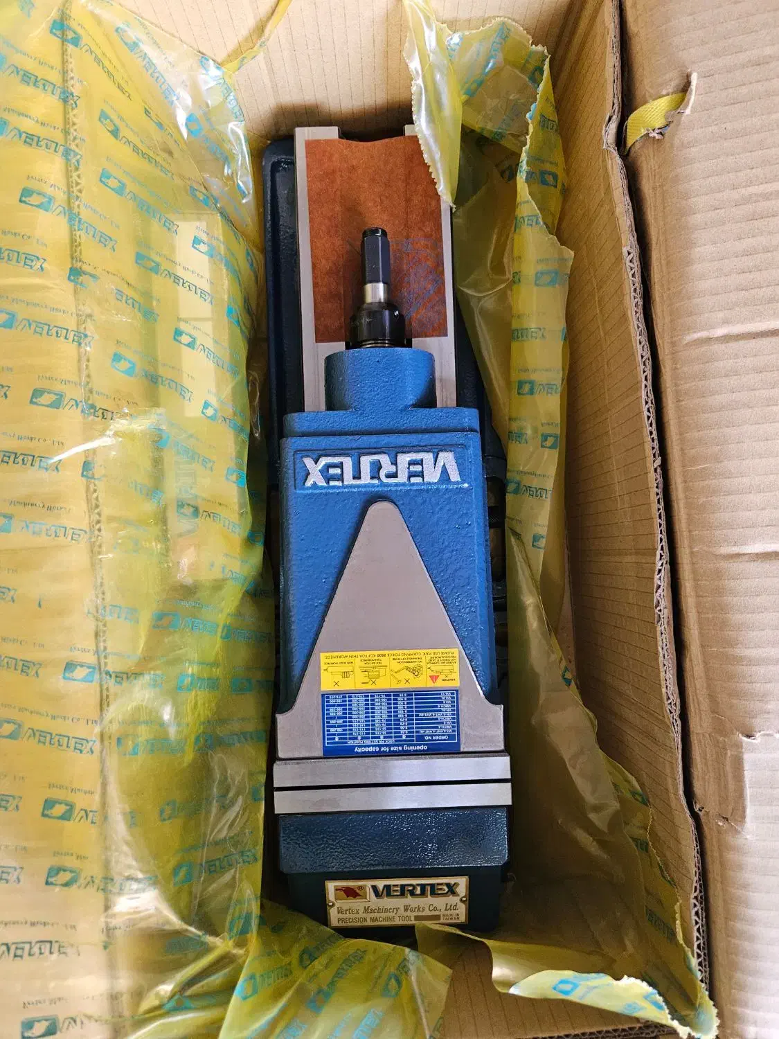 گیره هیدرولیک تراشکاری ضایعات الماس تنگستن|فروشگاه و مغازه|تهران, هفده شهریور|دیوار