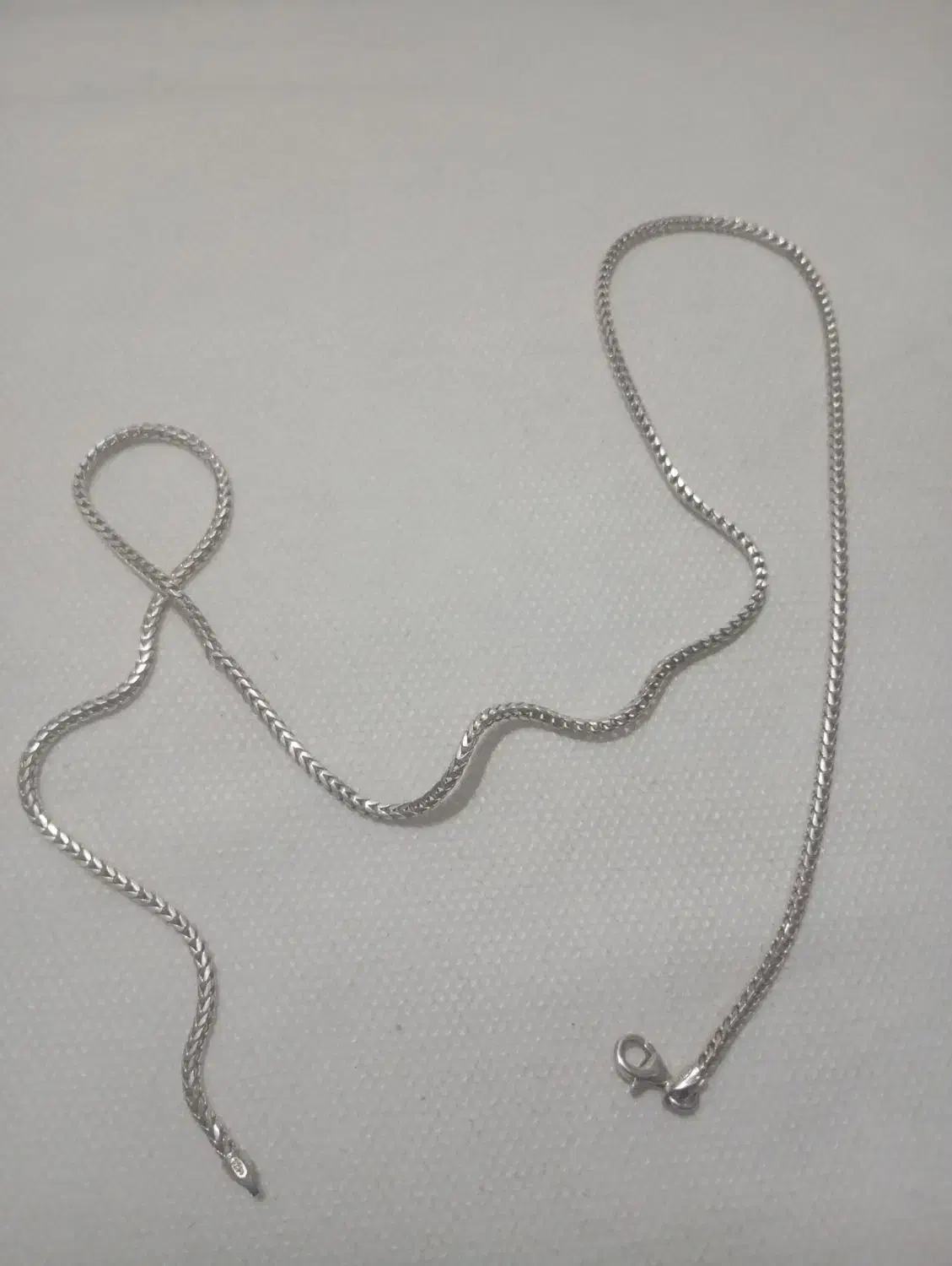 زنجیر نقره|جواهرات|ری, دیلمان|دیوار