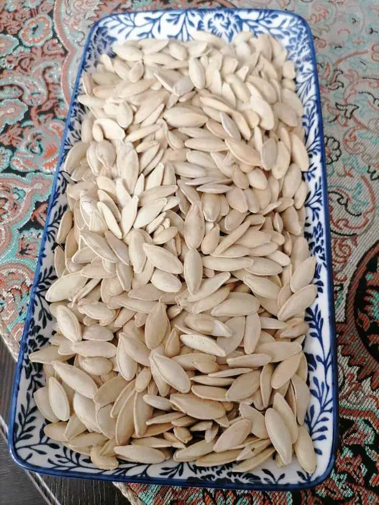 تخمه کدو.خشک وتمیز برعکس بقیه فقط خورده فروشی..|خوردنی و آشامیدنی|گنبد کاووس, |دیوار