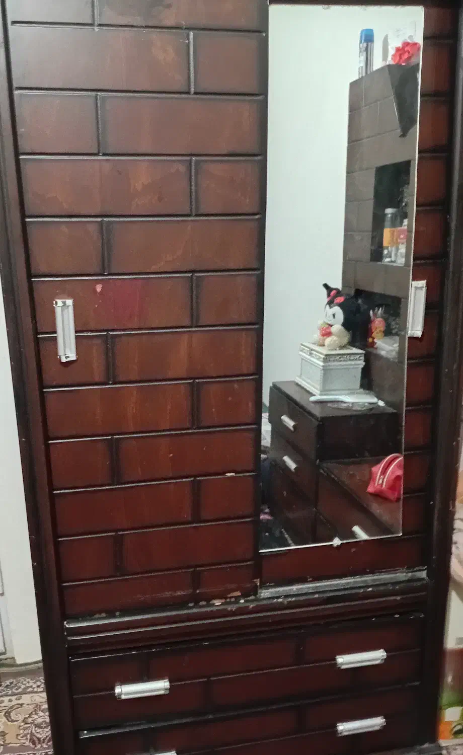 دلاور و کمد لباس|جاکفشی، کمد، دراور|تربت جام, مسکن مهر|دیوار