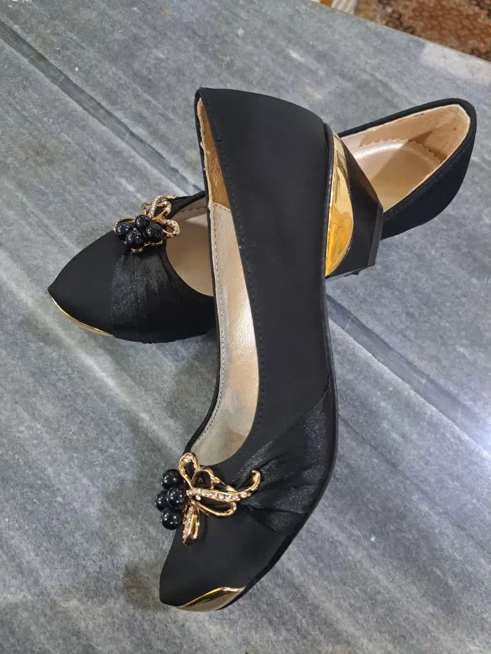 کفش مجلسی|کیف، کفش، کمربند|آران و بیدگل, |دیوار