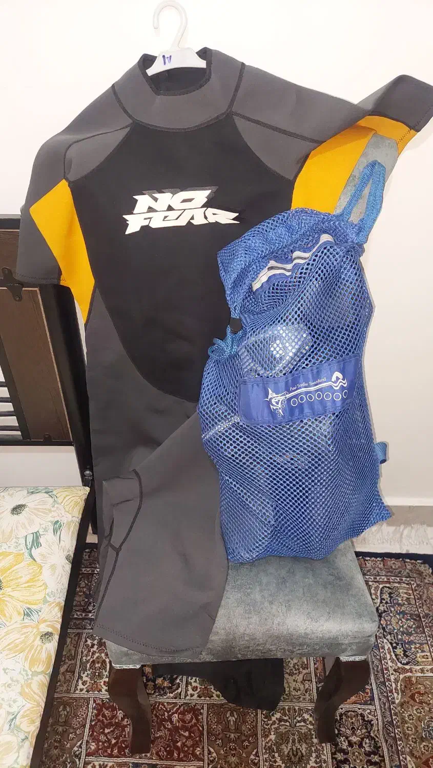 لباس و تجهیزات غواصی|غواصی و ورزشهای آبی|ری, علایین|دیوار