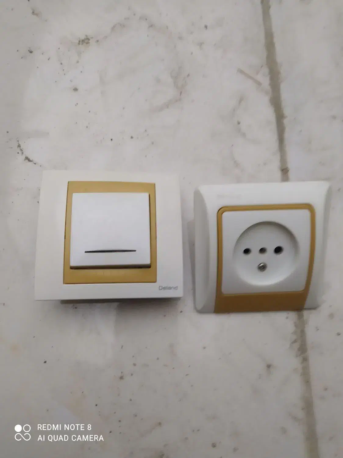 وسیله خانه|سایر لوازم برقی|بروجرد, |دیوار