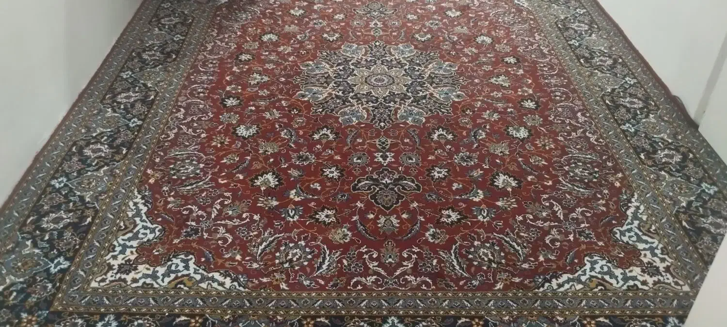 فرش کارکرده|فرش|خرم‌آباد, |دیوار