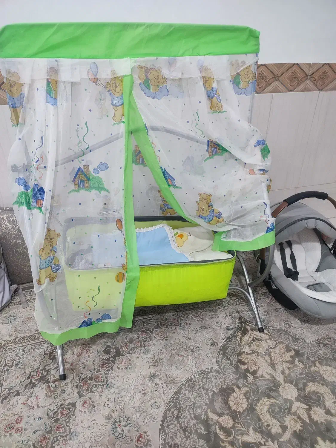 گهواره و کریر|کالسکه و لوازم جانبی|مشهد, انصار|دیوار