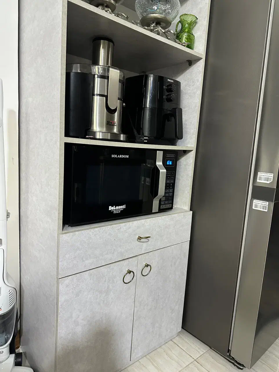 کنسول به همراه ویترین چوبی ومیزوسط|بوفه، ویترین، کنسول|لنگرود, |دیوار