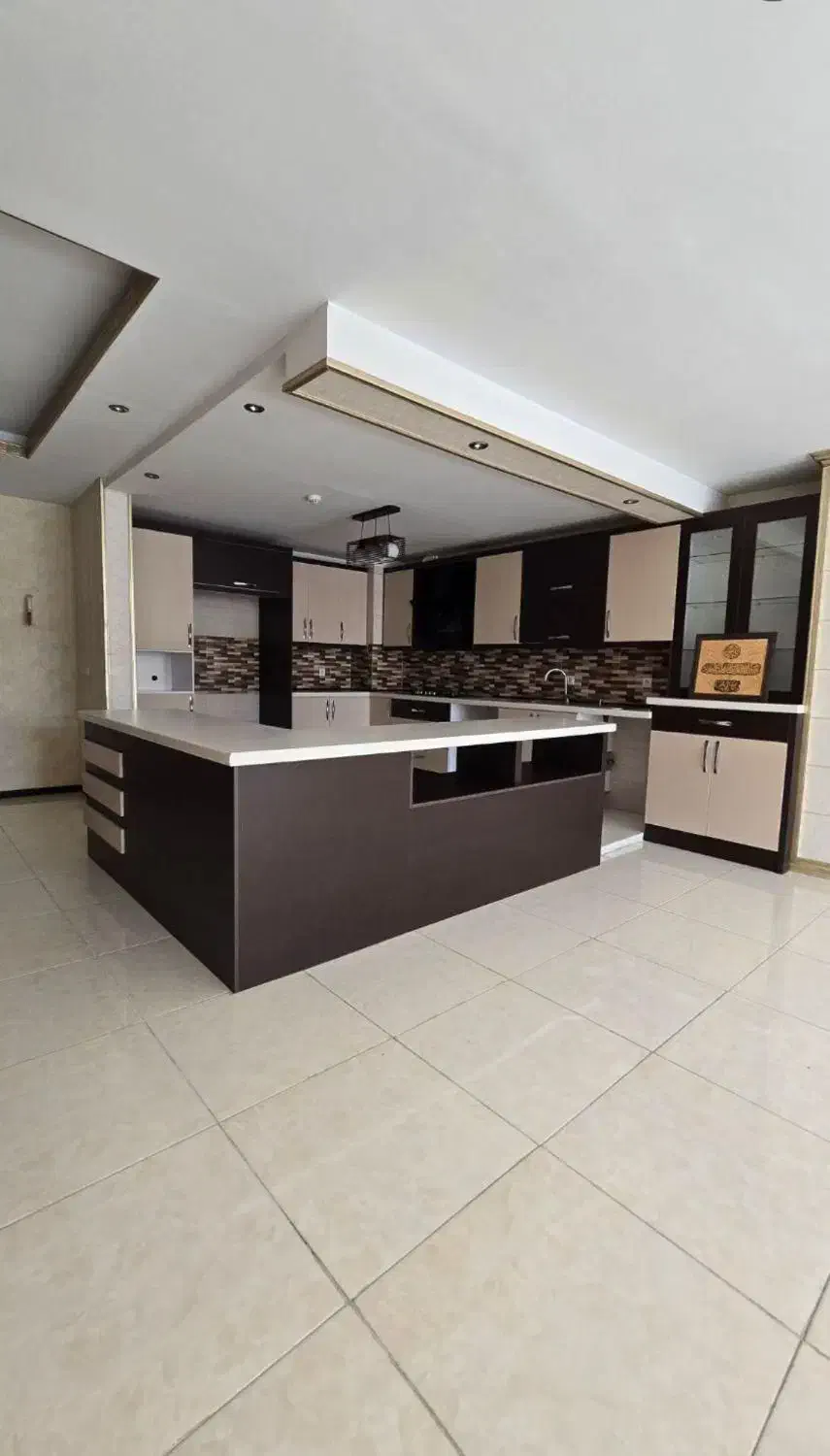 ۱۵۱ متر ۳ خواب/رو به آفتاب /تهاتر|فروش آپارتمان|کرج, عظیمیه|دیوار