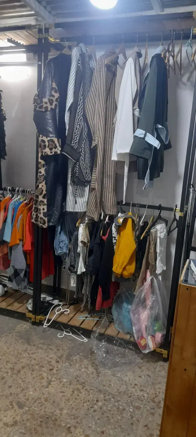 وسایل ودکور لباس فروشی|فروشگاه و مغازه|خرم‌آباد, |دیوار