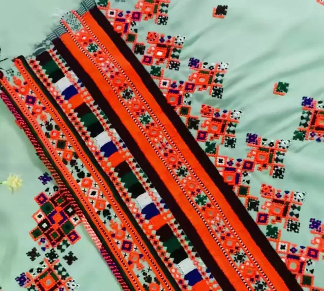 دوخت شیرازه|لباس|سراوان, |دیوار