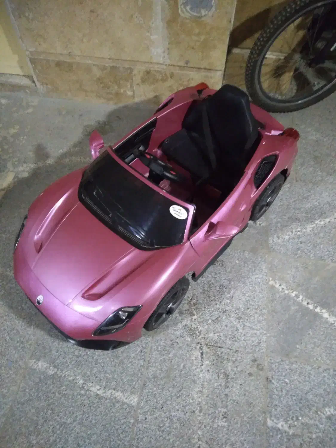 ماشین شارجی دو موتوره|اسباب‌بازی بچه|رودهن, |دیوار