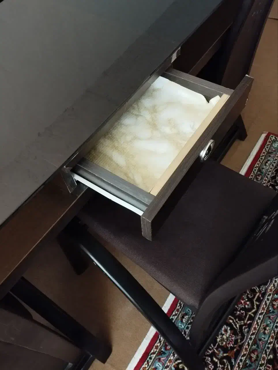 میز غذا خوری|میز و صندلی غذاخوری|شاهینشهر, شهرک میلاد|دیوار